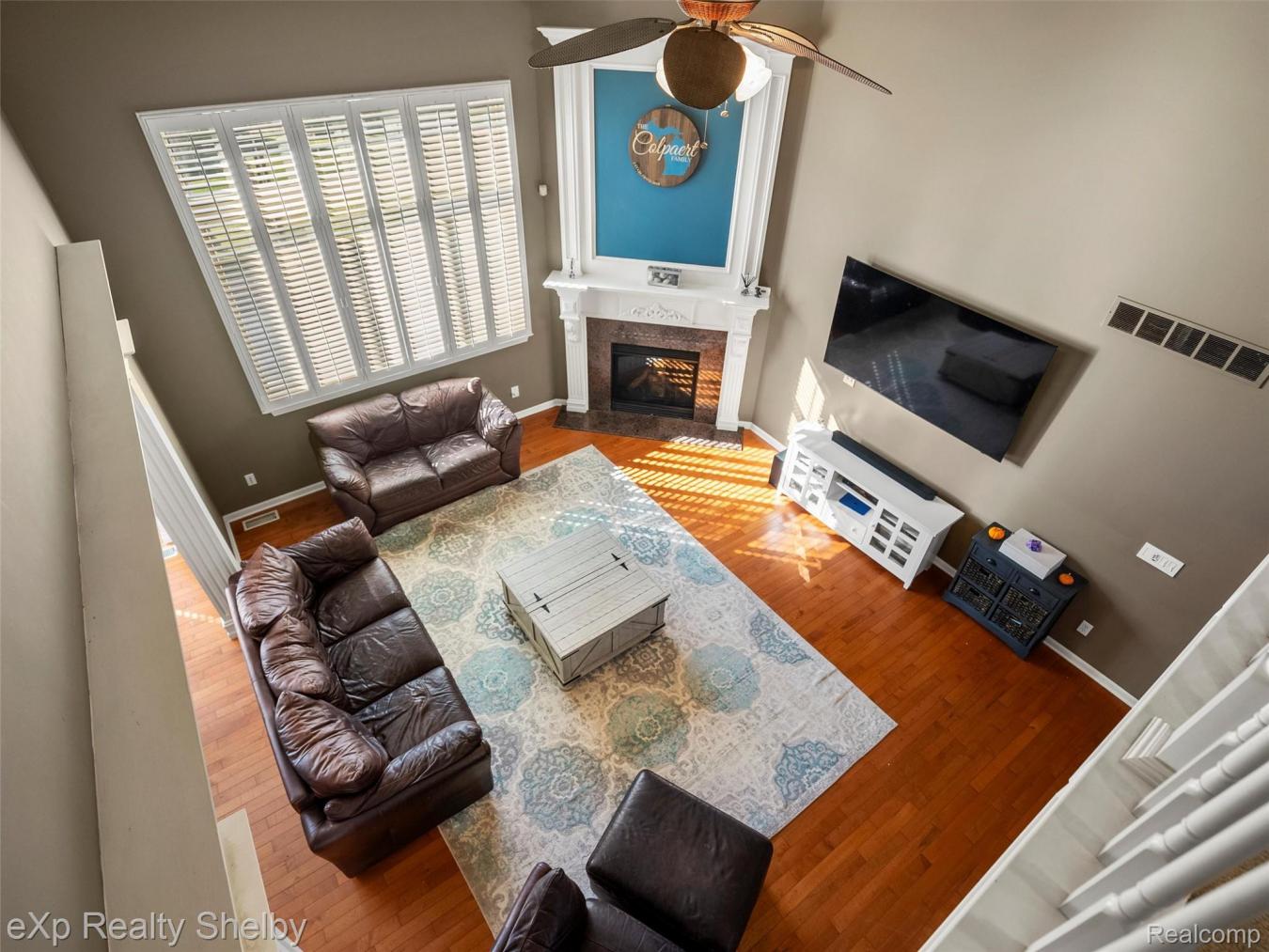 Clinton Charter Township, Macomb, 48038, United States, 4 Bedrooms Bedrooms, ,2 BathroomsBathrooms,Residential,For Sale,1972038