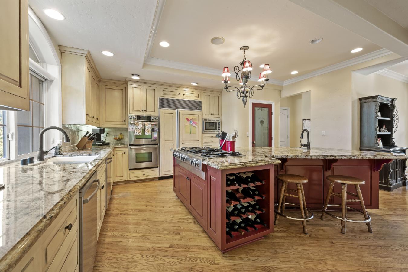 El Dorado Hills, El Dorado, 95762, United States, 4 Bedrooms Bedrooms, ,3 BathroomsBathrooms,Residential,For Sale,1987176