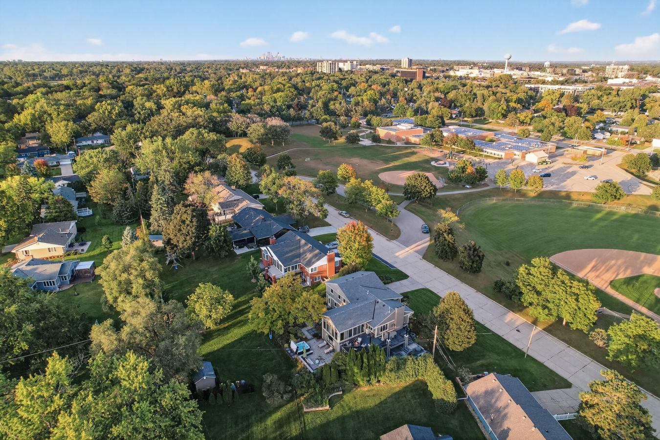 Edina, Hennepin, 55435, United States, 4 Bedrooms Bedrooms, ,3 BathroomsBathrooms,Residential,For Sale,1972036