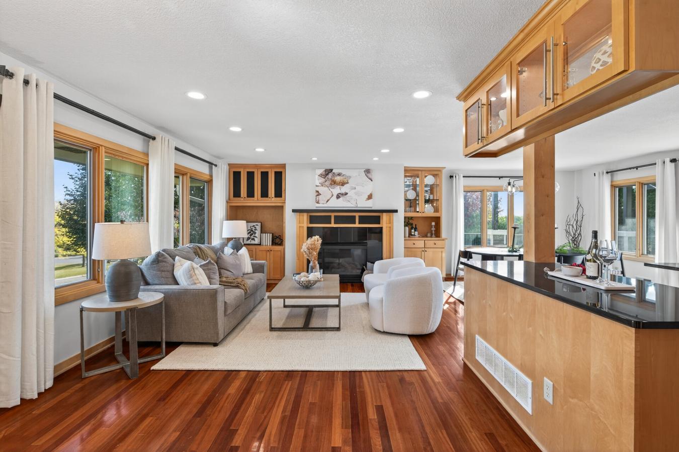 Edina, Hennepin, 55435, United States, 4 Bedrooms Bedrooms, ,3 BathroomsBathrooms,Residential,For Sale,1972036