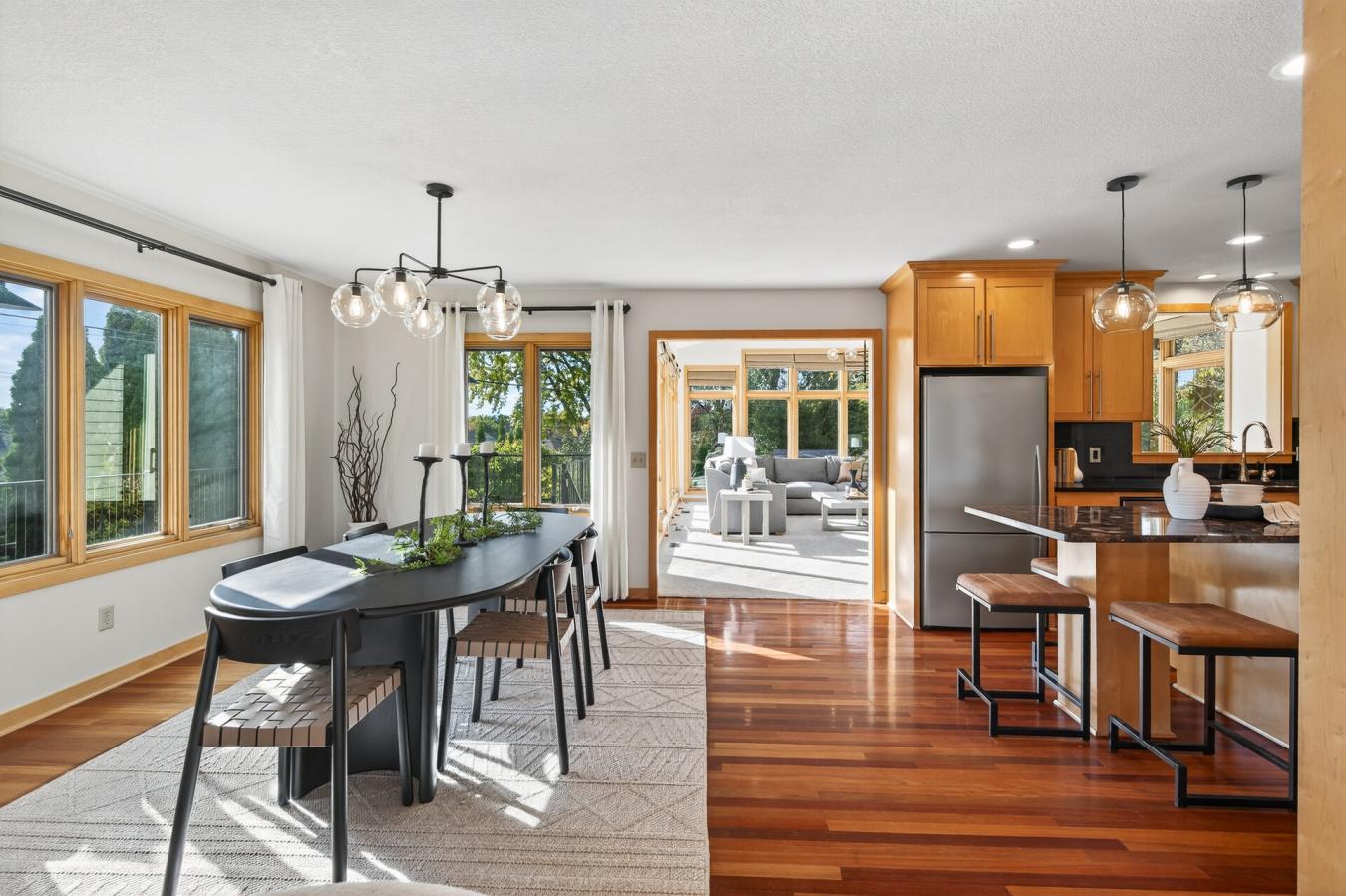 Edina, Hennepin, 55435, United States, 4 Bedrooms Bedrooms, ,3 BathroomsBathrooms,Residential,For Sale,1972036