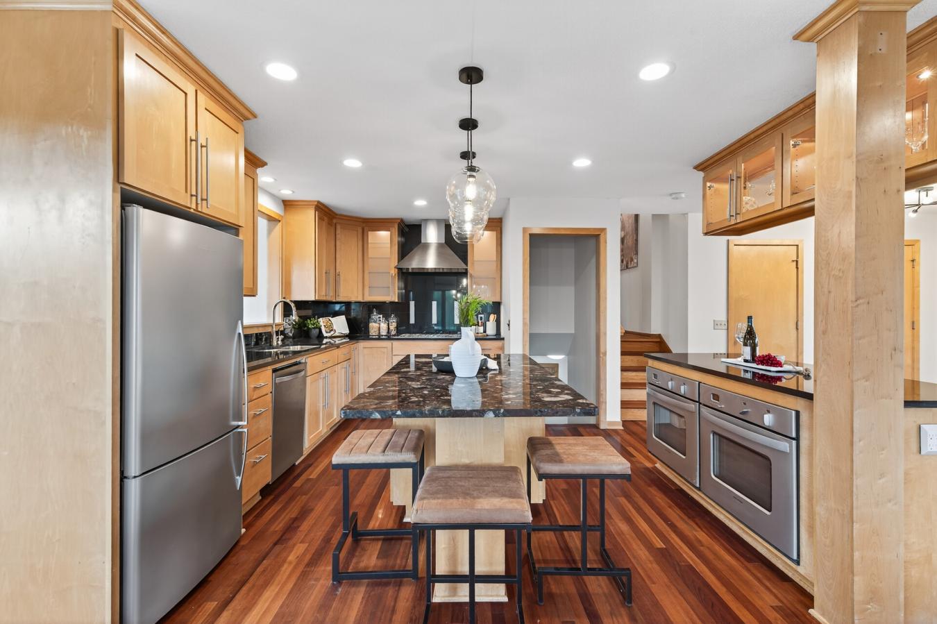 Edina, Hennepin, 55435, United States, 4 Bedrooms Bedrooms, ,3 BathroomsBathrooms,Residential,For Sale,1972036