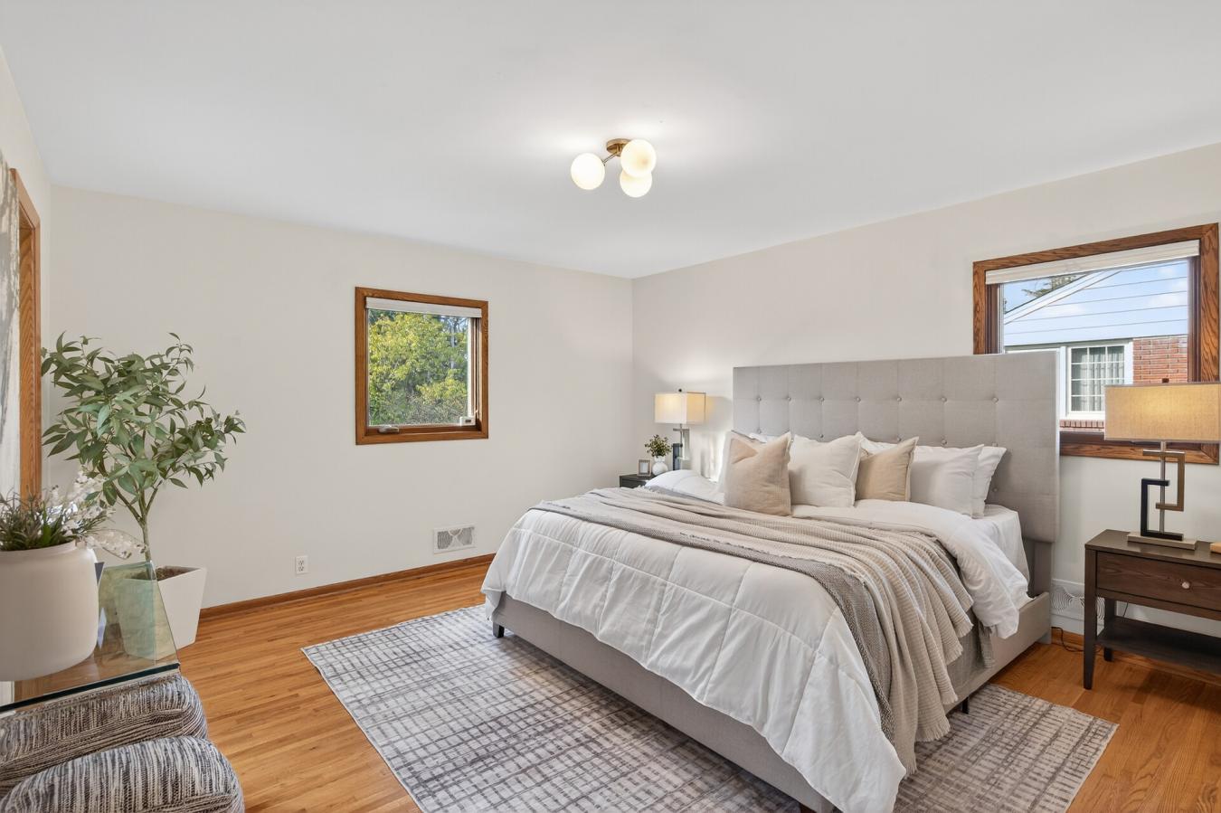 Edina, Hennepin, 55435, United States, 4 Bedrooms Bedrooms, ,3 BathroomsBathrooms,Residential,For Sale,1972036