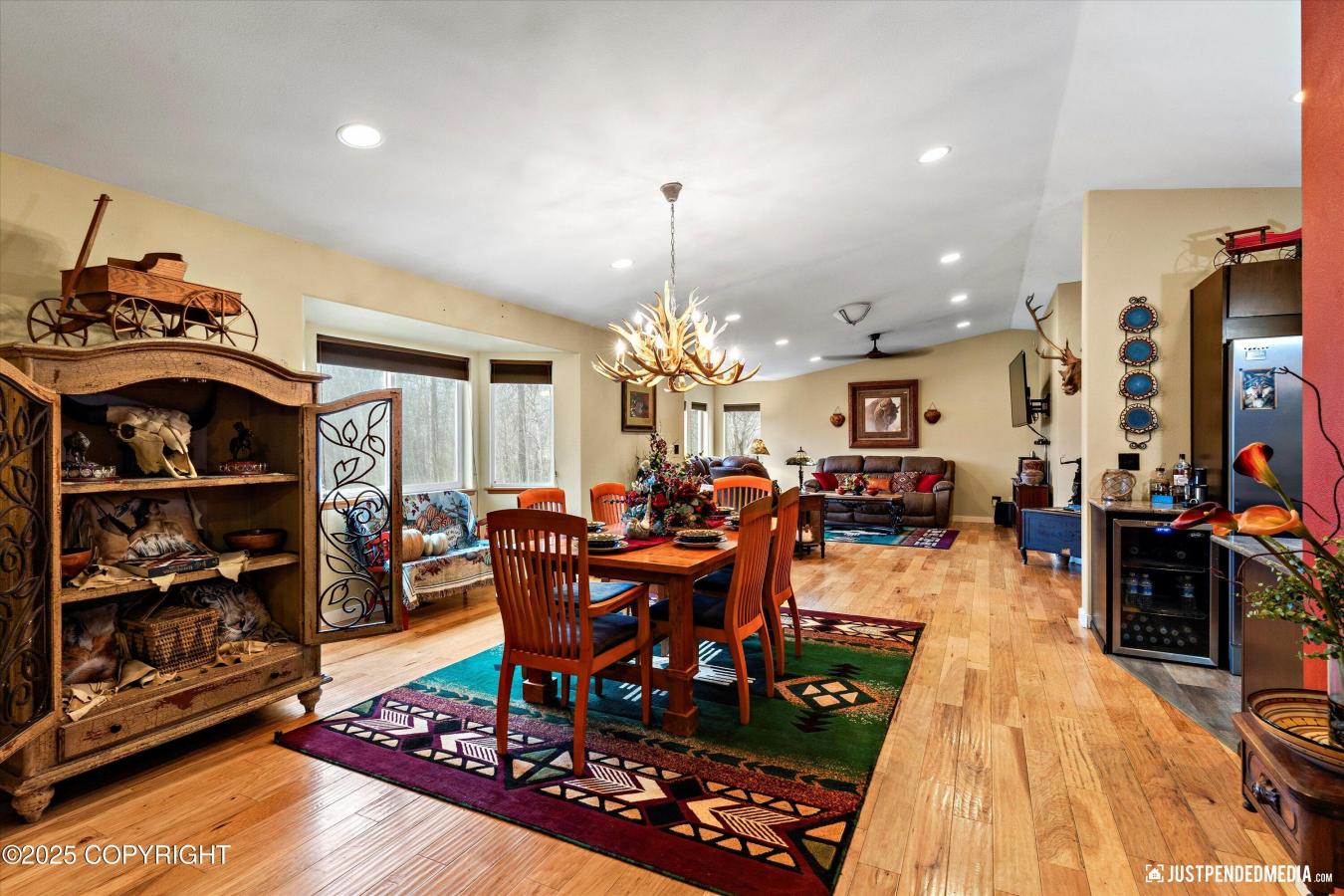 Wasilla, Alaska, 99654, United States, 5 Bedrooms Bedrooms, ,3 BathroomsBathrooms,Residential,For Sale,1972039