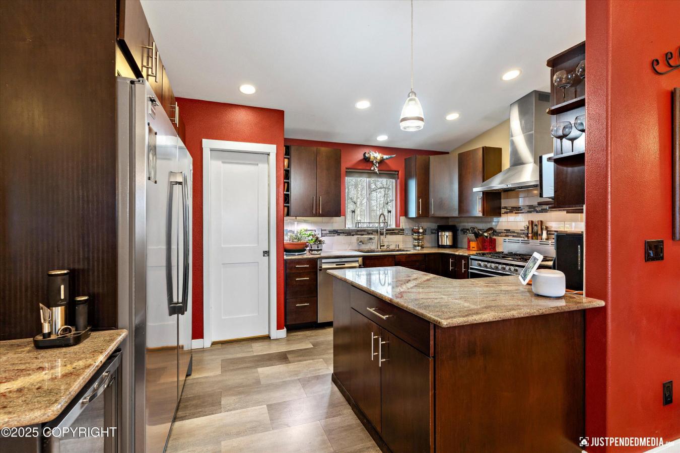 Wasilla, Alaska, 99654, United States, 5 Bedrooms Bedrooms, ,3 BathroomsBathrooms,Residential,For Sale,1972039