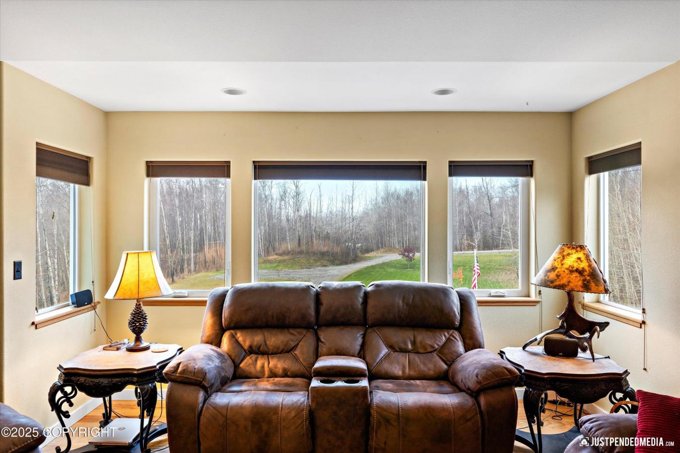 Wasilla, Alaska, 99654, United States, 5 Bedrooms Bedrooms, ,3 BathroomsBathrooms,Residential,For Sale,1972039