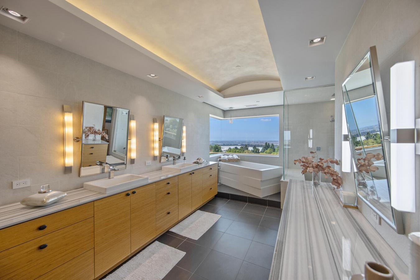 Somis, Ventura, 93066, United States, 7 Bedrooms Bedrooms, ,7 BathroomsBathrooms,Residential,For Sale,1972031