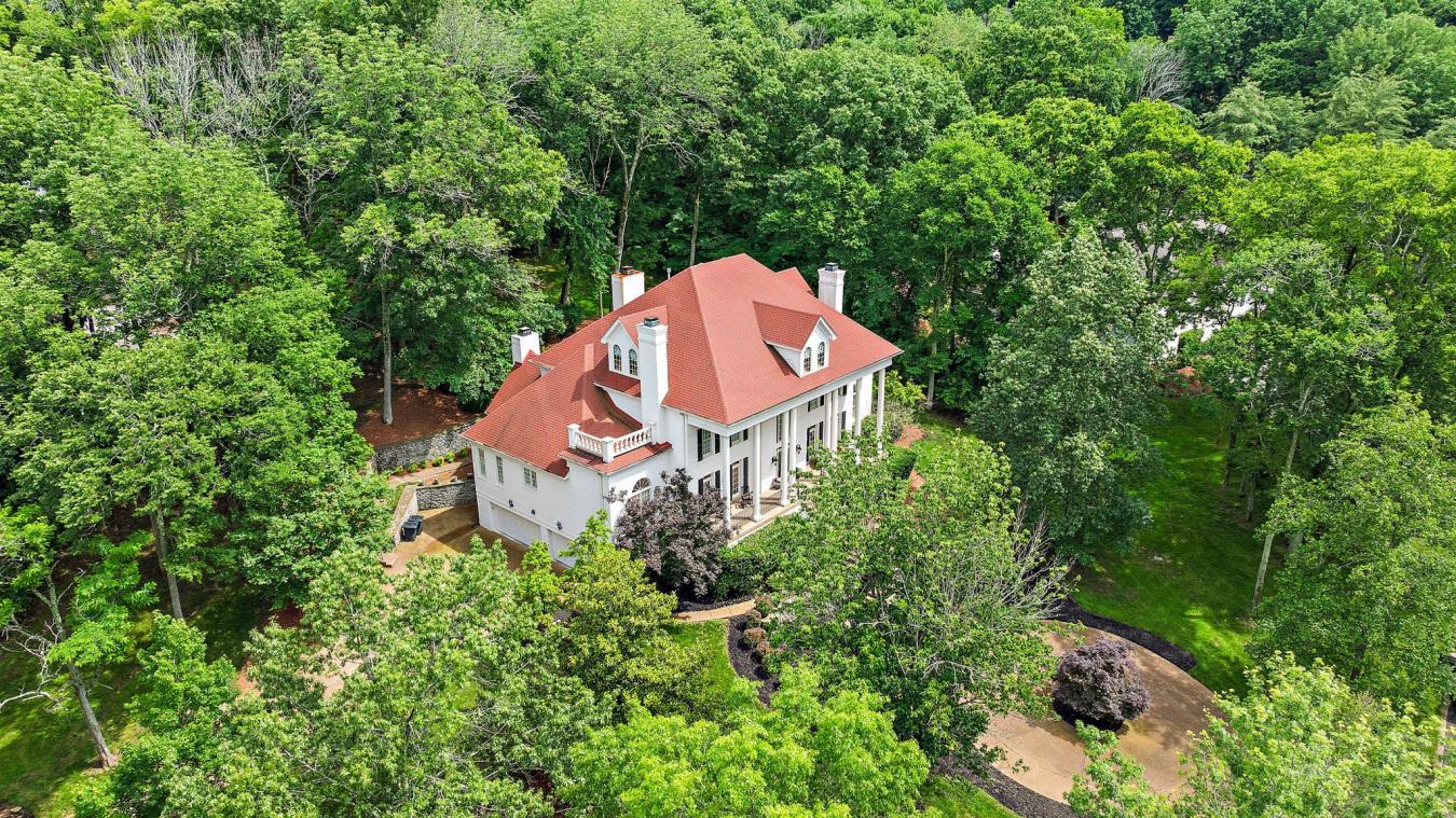 Nashville, Davidson County, TN, 37215, United States, 6 Bedrooms Bedrooms, ,6 BathroomsBathrooms,Residential,For Sale,1972030