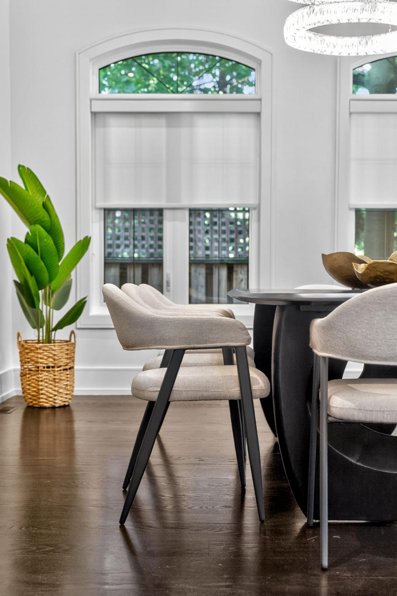 Toronto, ON, M2L 2C3, Canada, 5 Bedrooms Bedrooms, ,5 BathroomsBathrooms,Residential,For Sale,1972028