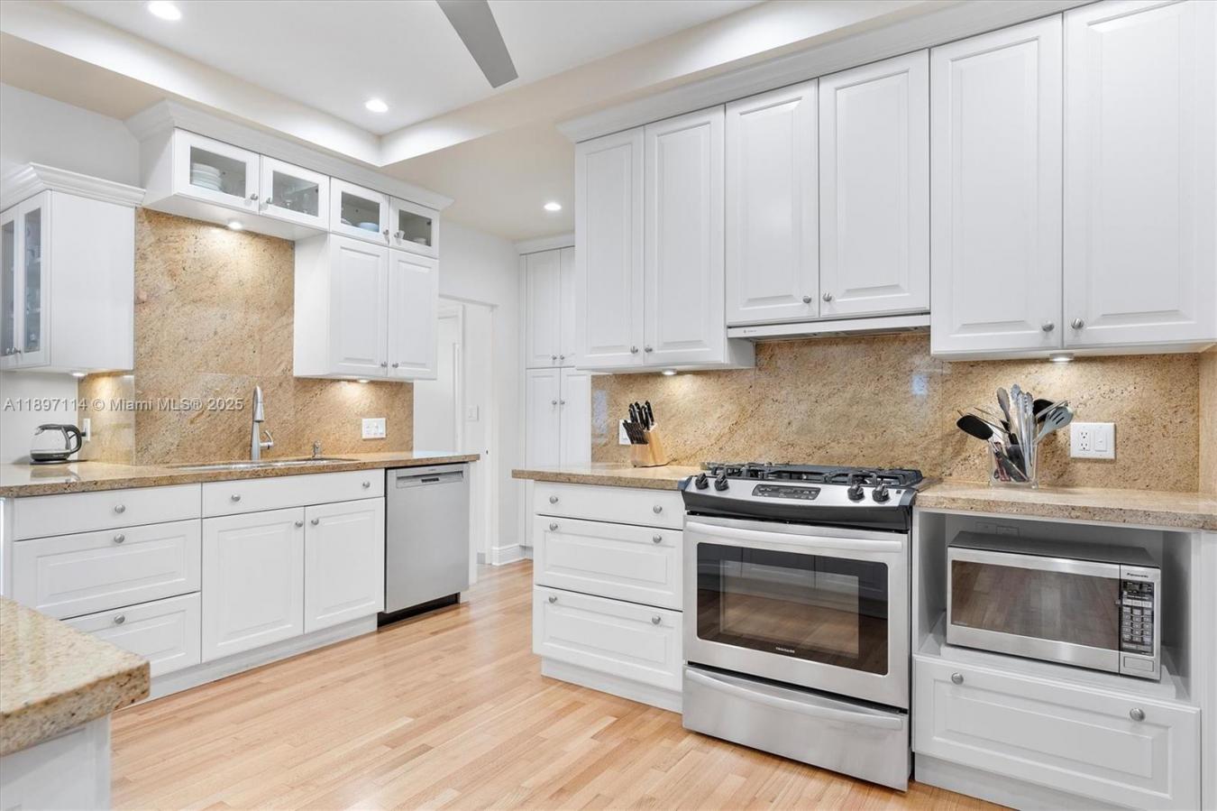 Miami Shores, Miami-Dade County, 33138, United States, ,Residential,For Sale,1973498