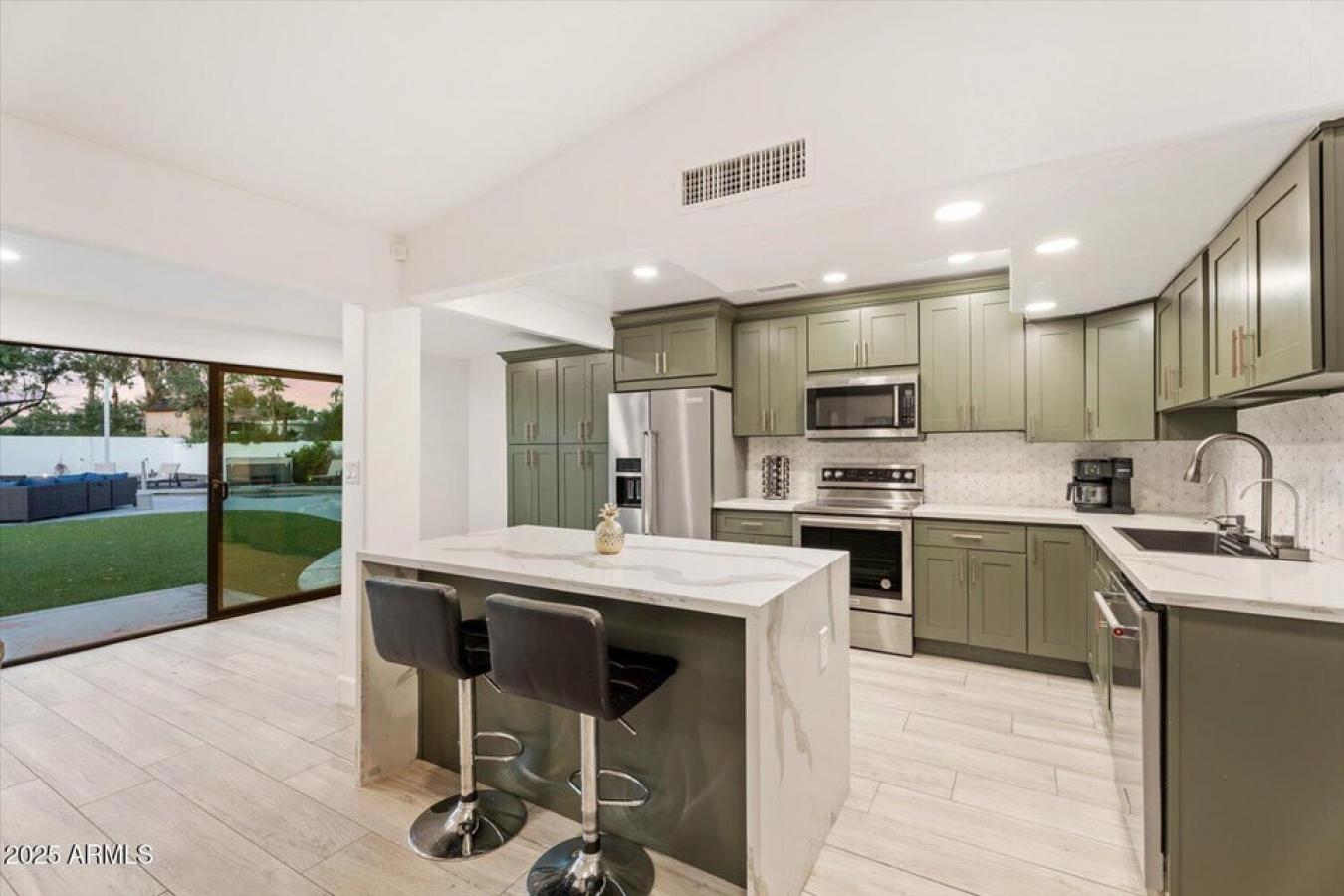 Scottsdale, Maricopa, 85254, United States, 4 Bedrooms Bedrooms, ,3 BathroomsBathrooms,Residential,For Sale,1973488