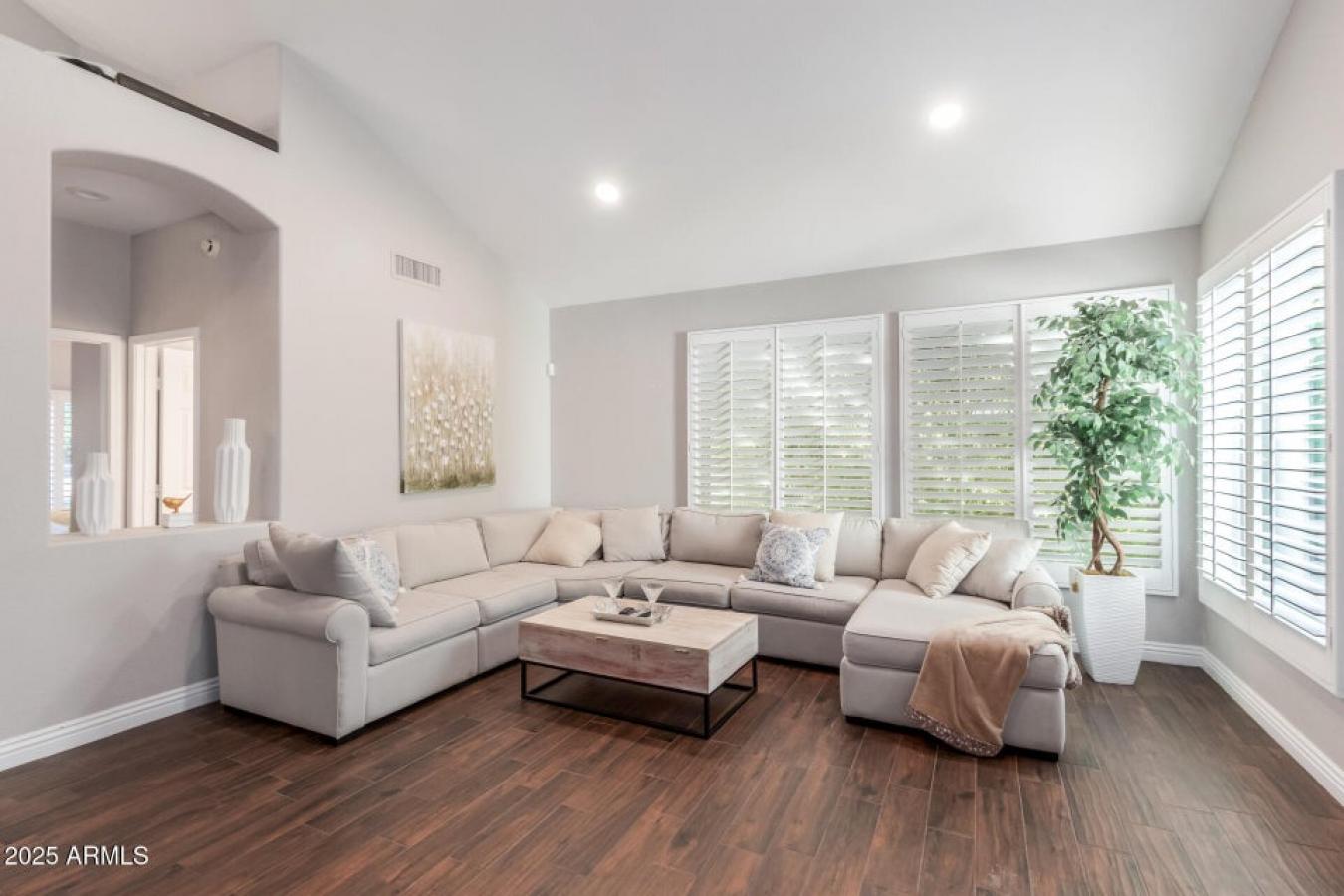 Scottsdale, Maricopa, 85254, United States, 4 Bedrooms Bedrooms, ,3 BathroomsBathrooms,Residential,For Sale,1973487