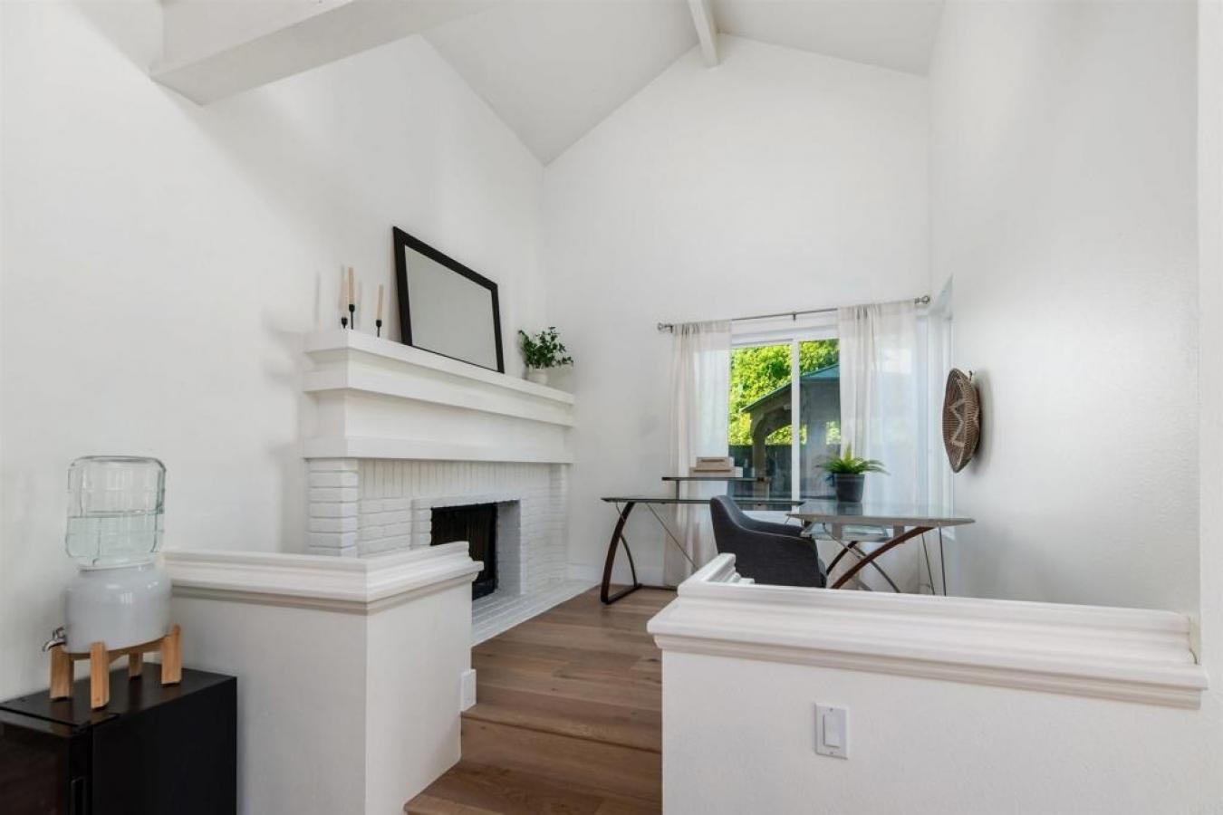 Carlsbad, San Diego, 92009, United States, 4 Bedrooms Bedrooms, ,3 BathroomsBathrooms,Residential,For Sale,1985815