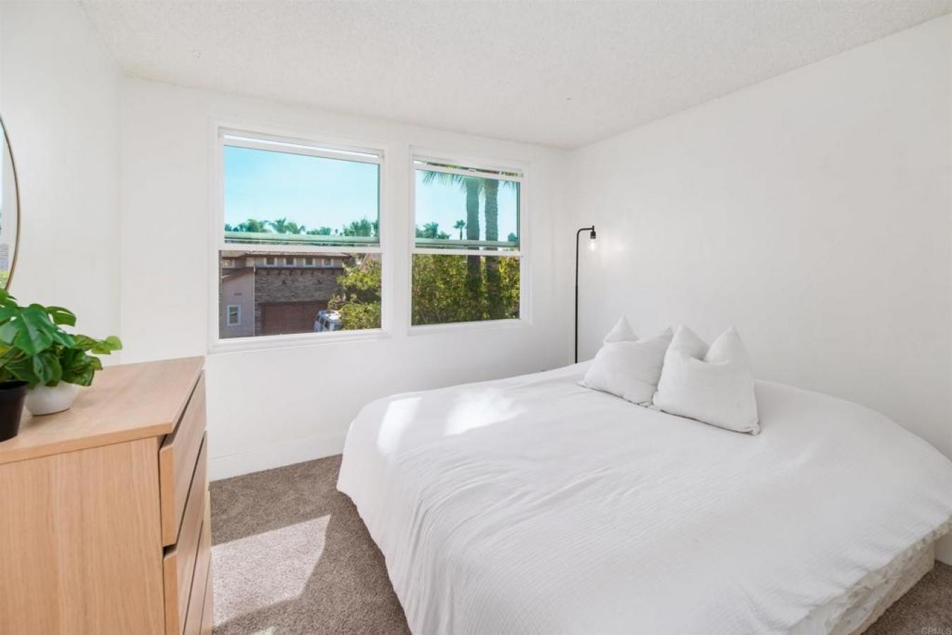 Carlsbad, San Diego, 92009, United States, 4 Bedrooms Bedrooms, ,3 BathroomsBathrooms,Residential,For Sale,1985815