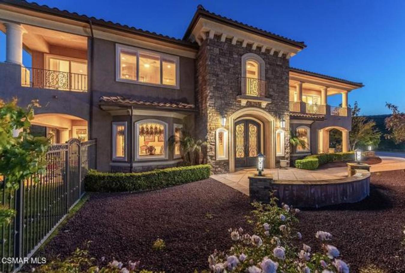 Simi Valley, Ventura, 93065, United States, 6 Bedrooms Bedrooms, ,4 BathroomsBathrooms,Residential,For Sale,1973482