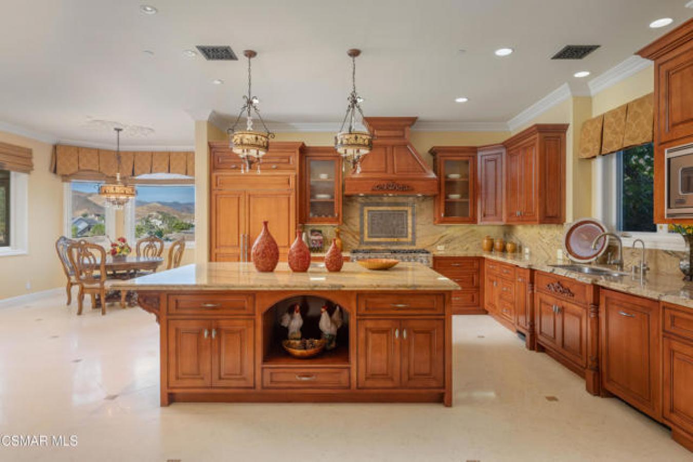 Simi Valley, Ventura, 93065, United States, 6 Bedrooms Bedrooms, ,4 BathroomsBathrooms,Residential,For Sale,1973482