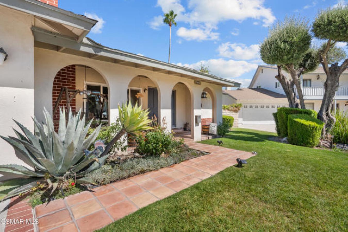 Canyon Country, Los Angeles, 91387, United States, 3 Bedrooms Bedrooms, ,2 BathroomsBathrooms,Residential,For Sale,1973481