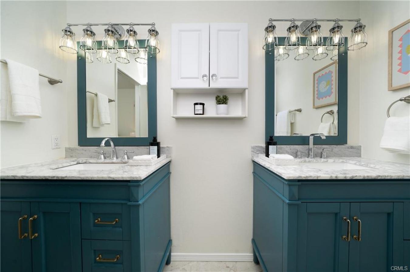 Pasadena, Los Angeles, 91101, United States, 2 Bedrooms Bedrooms, ,2 BathroomsBathrooms,Residential,For Sale,1973480