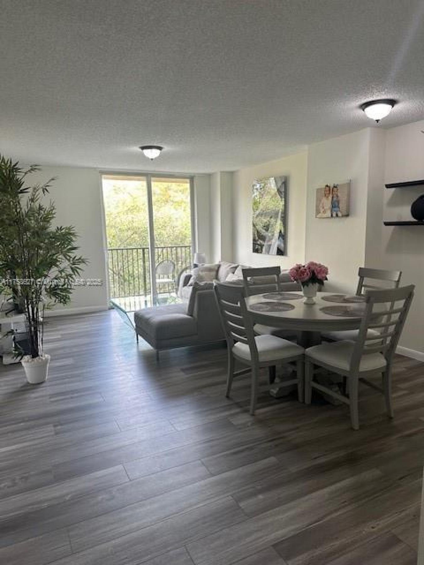 520 SE 5th Avenue 2307, Fort Lauderdale, Broward County, 33301, United States, 1 Bedroom Bedrooms, ,1 BathroomBathrooms,Residential,For Sale,520 SE 5th Avenue 2307,220482