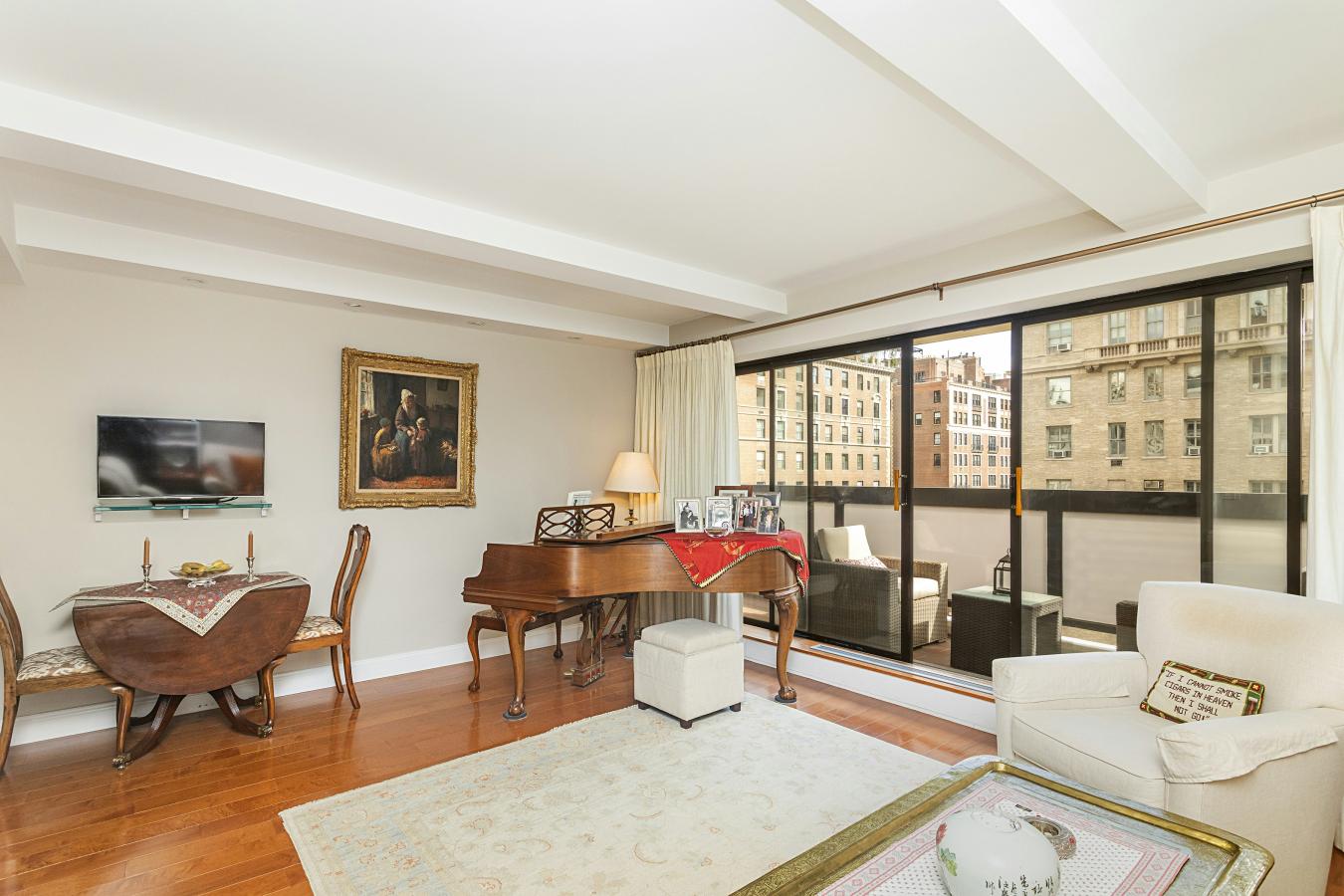 New York, New York, 10021, United States, 1 Bedroom Bedrooms, ,1 BathroomBathrooms,Residential,For Sale,1973461