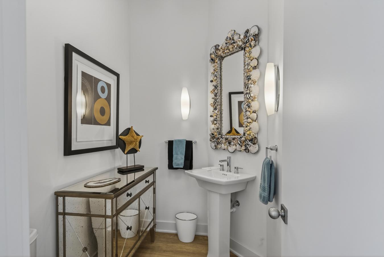 Cincinnati, Hamilton, 45230, United States, 4 Bedrooms Bedrooms, ,5 BathroomsBathrooms,Residential,For Sale,1973458