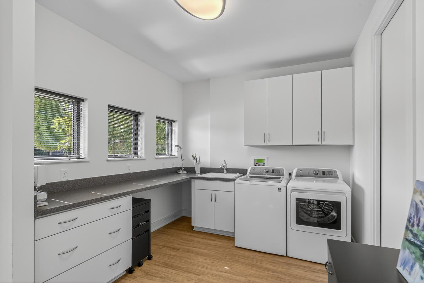 Cincinnati, Hamilton, 45230, United States, 4 Bedrooms Bedrooms, ,5 BathroomsBathrooms,Residential,For Sale,1973458