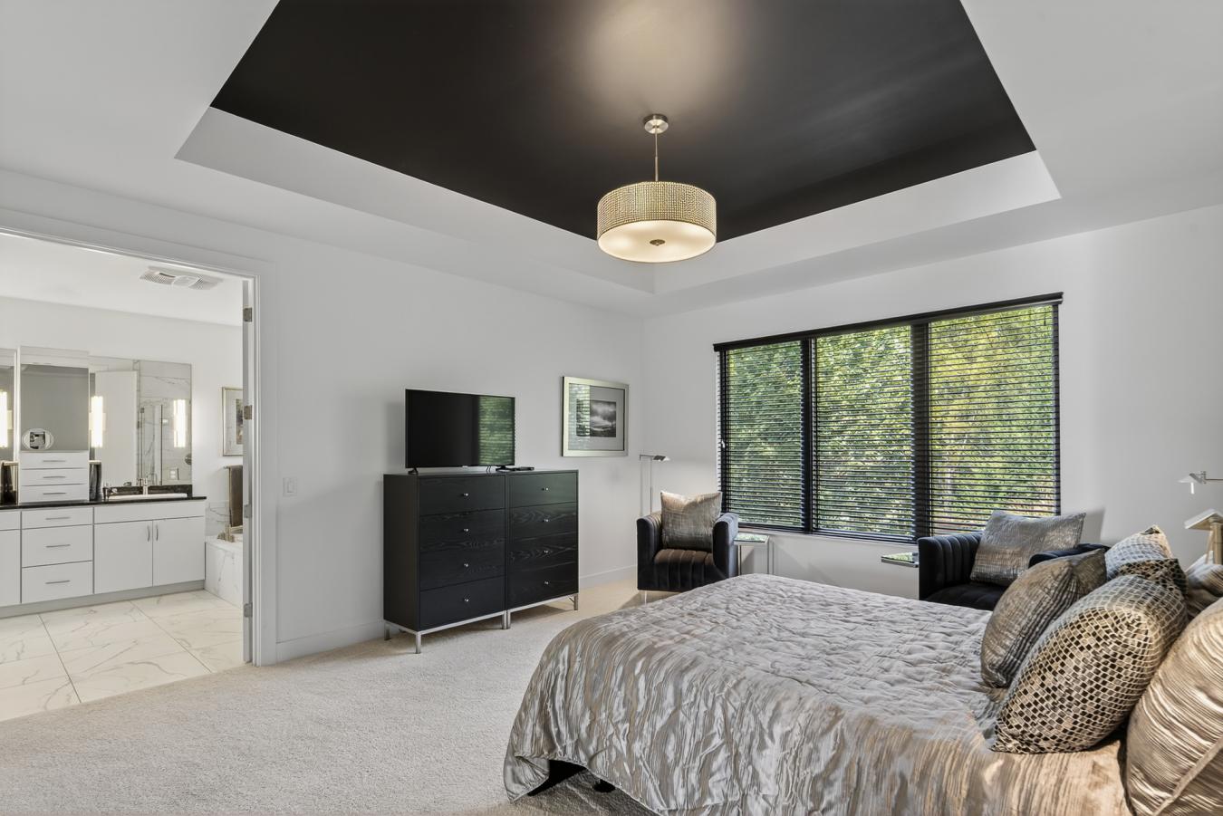 Cincinnati, Hamilton, 45230, United States, 4 Bedrooms Bedrooms, ,5 BathroomsBathrooms,Residential,For Sale,1973458