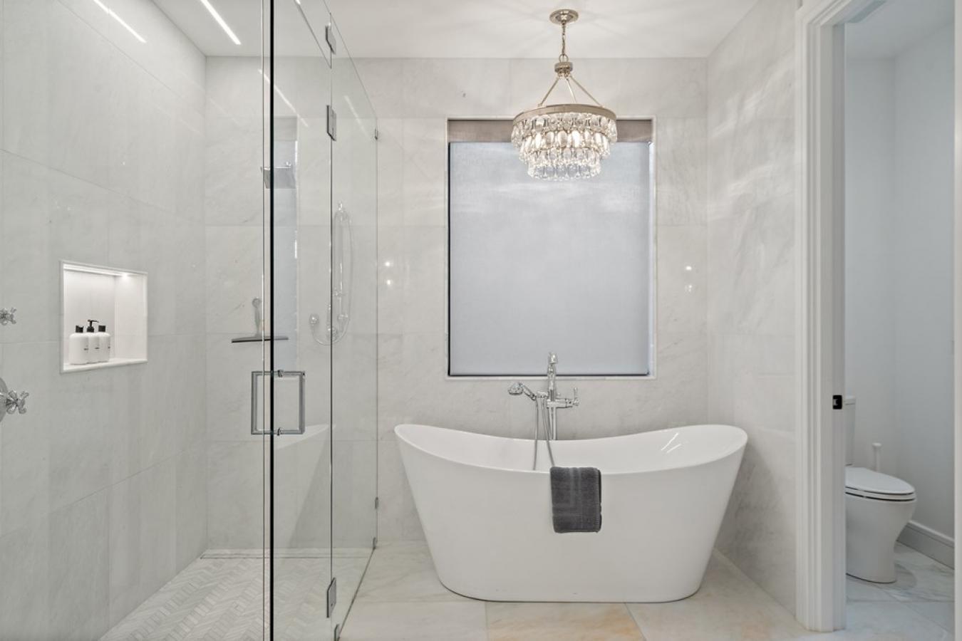 Fredericksburg, Gillespie, 78624, United States, 3 Bedrooms Bedrooms, ,3 BathroomsBathrooms,Residential,For Sale,1973453