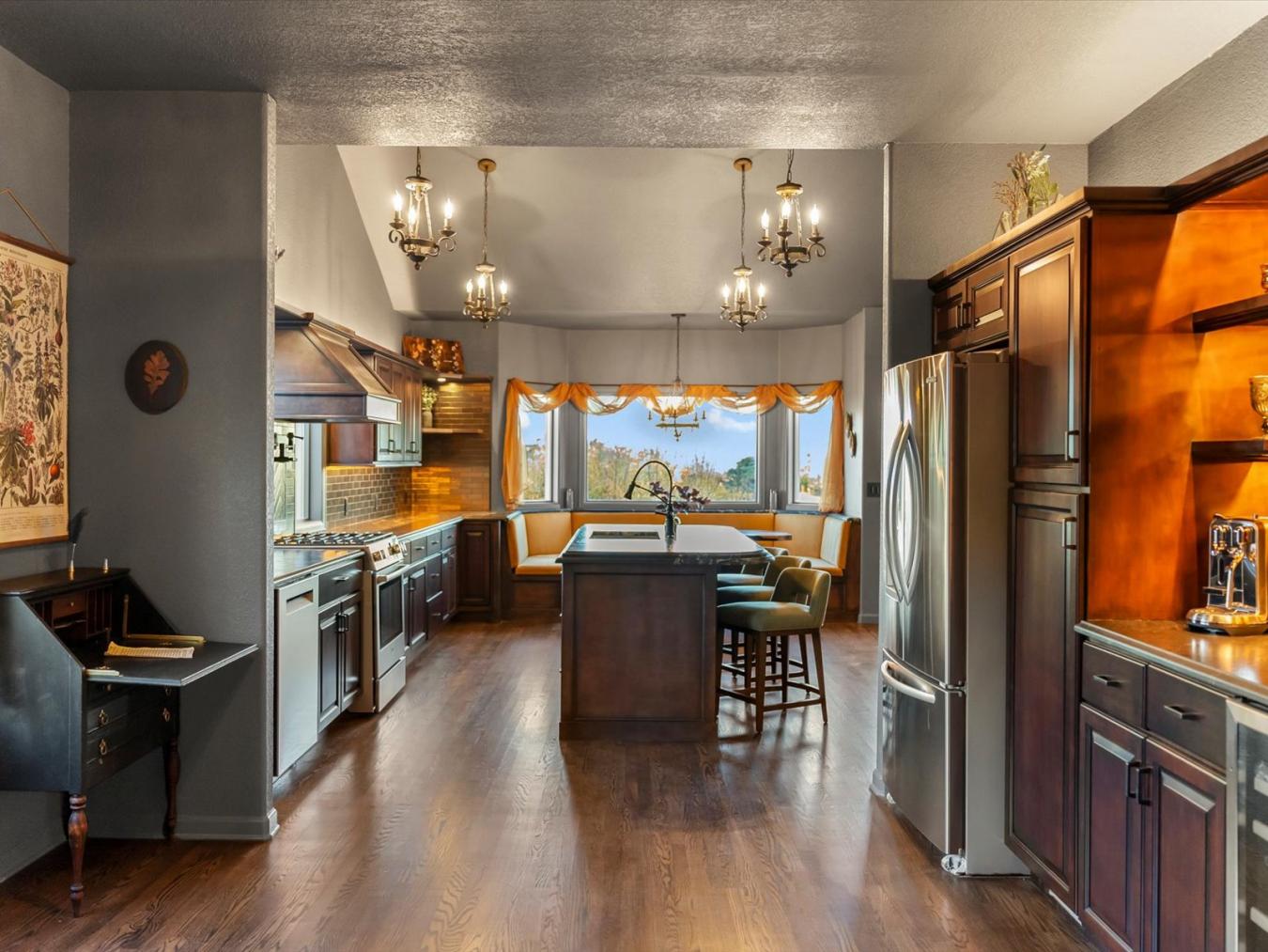 Broomfield, Colorado, 80020, United States, 5 Bedrooms Bedrooms, ,3 BathroomsBathrooms,Residential,For Sale,1973451