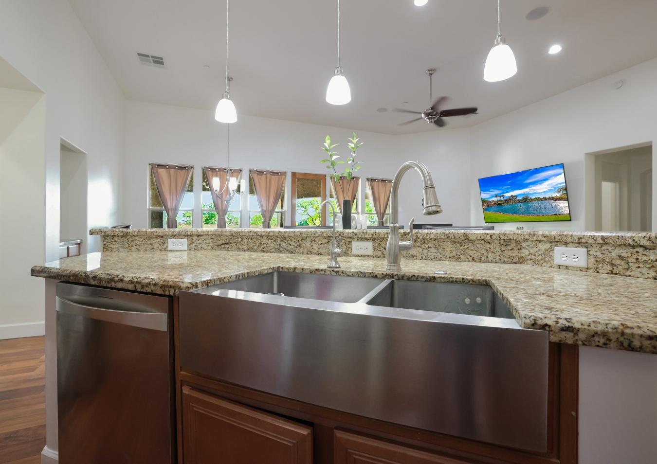 Goodyear, Arizona, 85338, United States, 5 Bedrooms Bedrooms, ,3 BathroomsBathrooms,Residential,For Sale,1973459