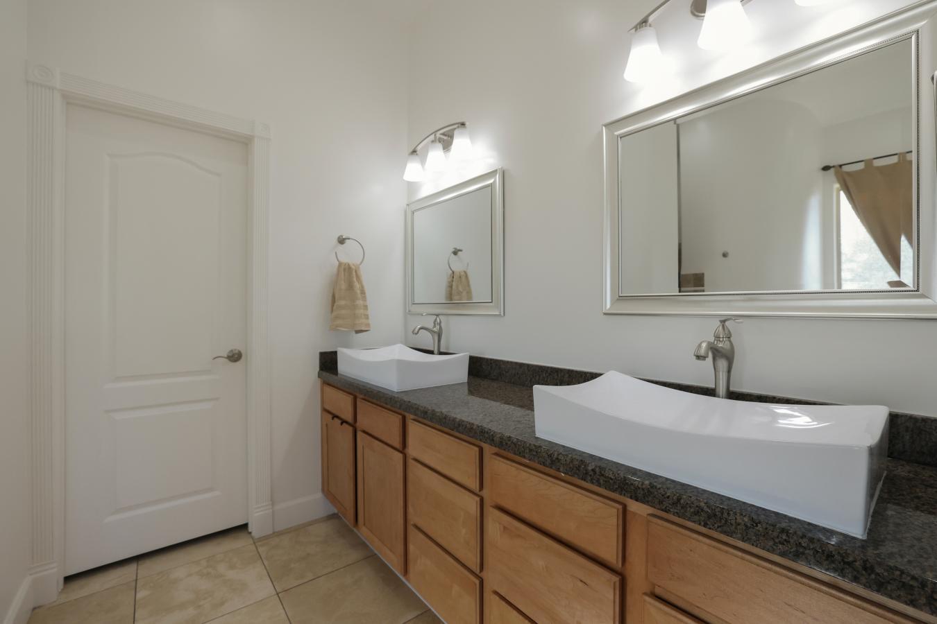 Goodyear, Arizona, 85338, United States, 5 Bedrooms Bedrooms, ,3 BathroomsBathrooms,Residential,For Sale,1973459