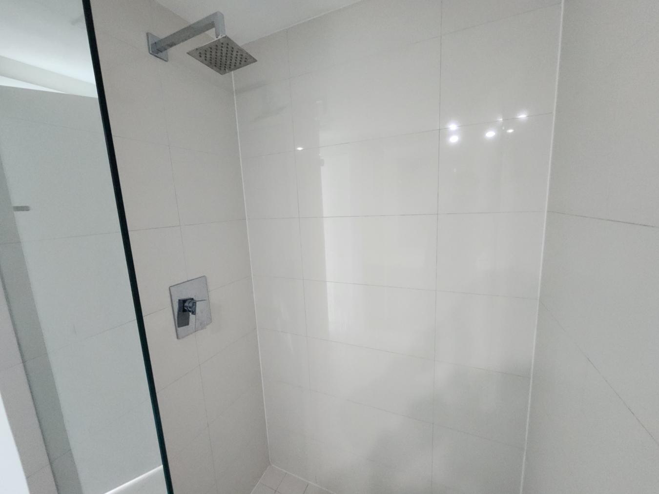 Miami, Florida, 33130, United States, 2 Bedrooms Bedrooms, ,2 BathroomsBathrooms,Residential,For Sale,2001309