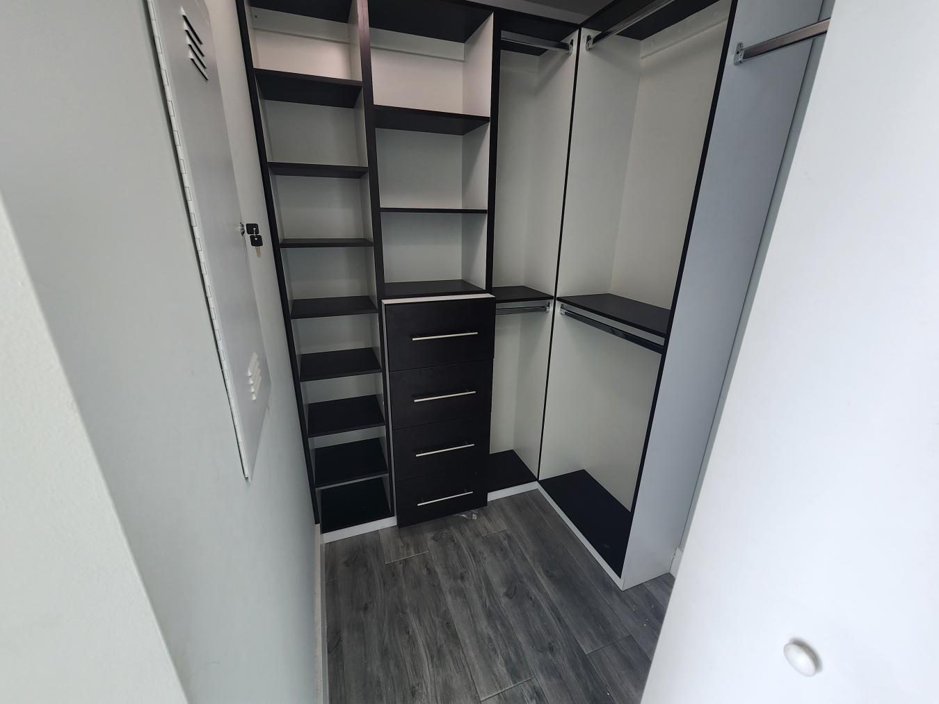 Miami, Florida, 33130, United States, 2 Bedrooms Bedrooms, ,2 BathroomsBathrooms,Residential,For Sale,2001309