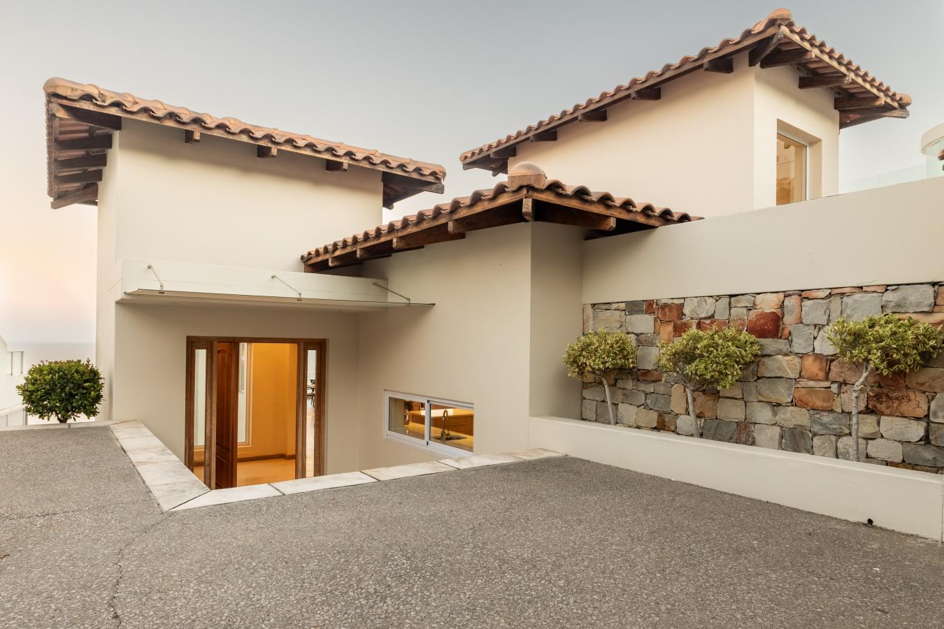 Plettenberg Bay, 6600, South Africa, 6 Bedrooms Bedrooms, ,5 BathroomsBathrooms,Residential,For Sale,1984653