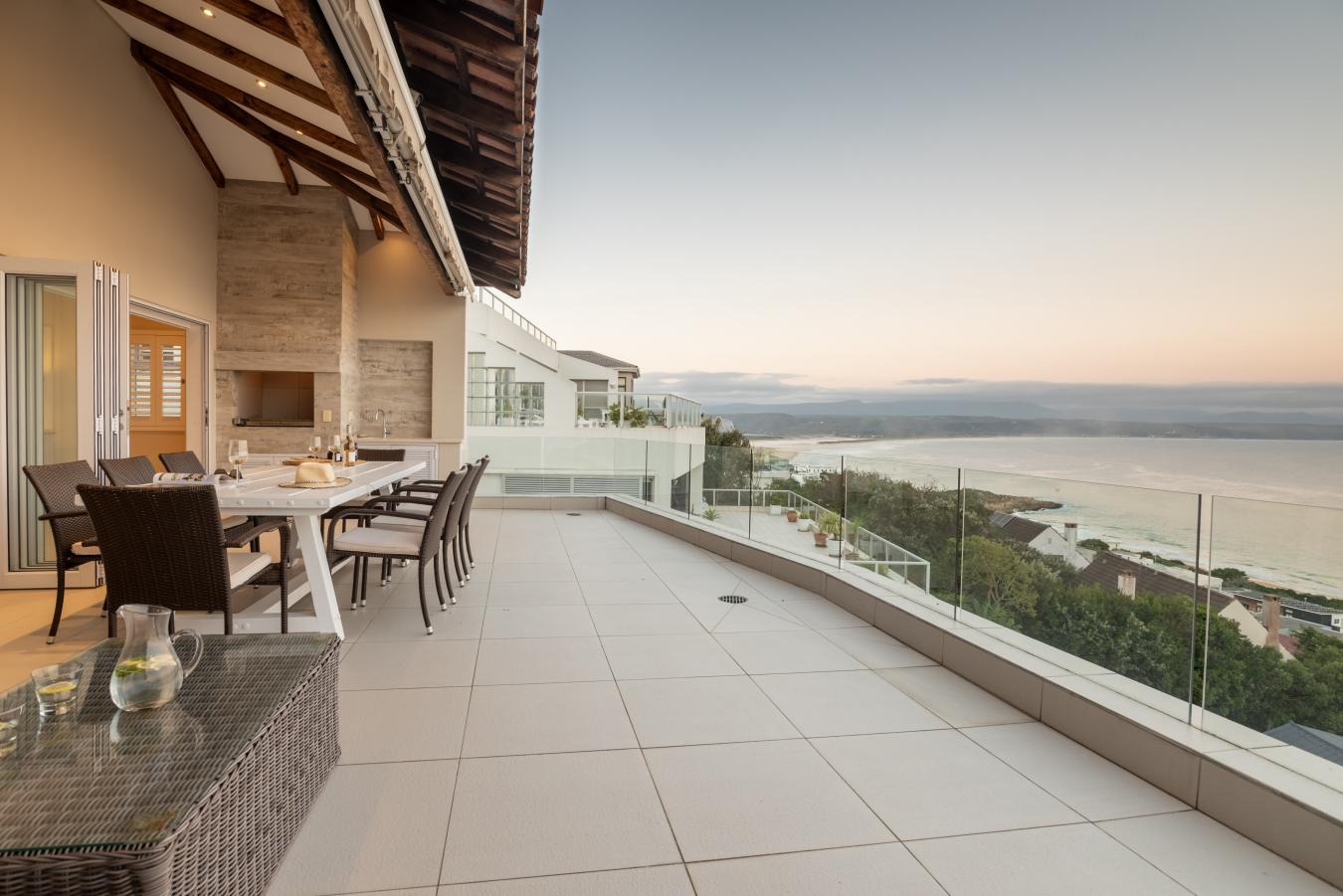 Plettenberg Bay, 6600, South Africa, 6 Bedrooms Bedrooms, ,5 BathroomsBathrooms,Residential,For Sale,1984653