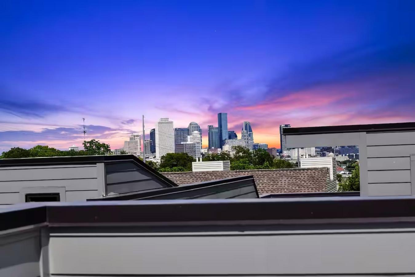 Nashville, Davidson County, TN, 37209, United States, 3 Bedrooms Bedrooms, ,3 BathroomsBathrooms,Residential,For Sale,1973447