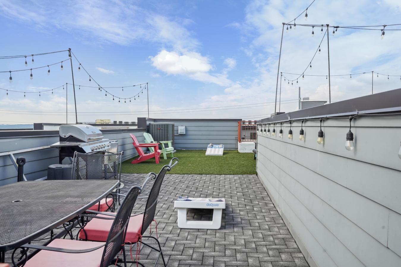 Nashville, Davidson County, TN, 37209, United States, 3 Bedrooms Bedrooms, ,3 BathroomsBathrooms,Residential,For Sale,1973447