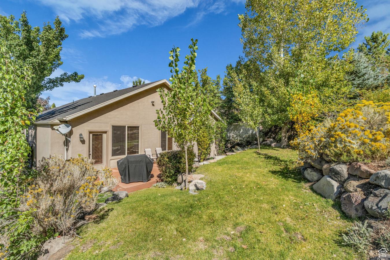 Draper, Salt Lake, 84020, United States, 5 Bedrooms Bedrooms, ,3 BathroomsBathrooms,Residential,For Sale,1973446