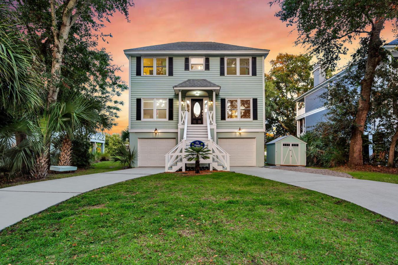 Isle of Palms, Charleston, 29451, United States, 4 Bedrooms Bedrooms, ,3 BathroomsBathrooms,Residential,For Sale,1984648 Isle of Palms, Charleston, 29451, United States, 4 Bedrooms Bedrooms, ,3 BathroomsBathrooms,Residential,For Sale,1984648
