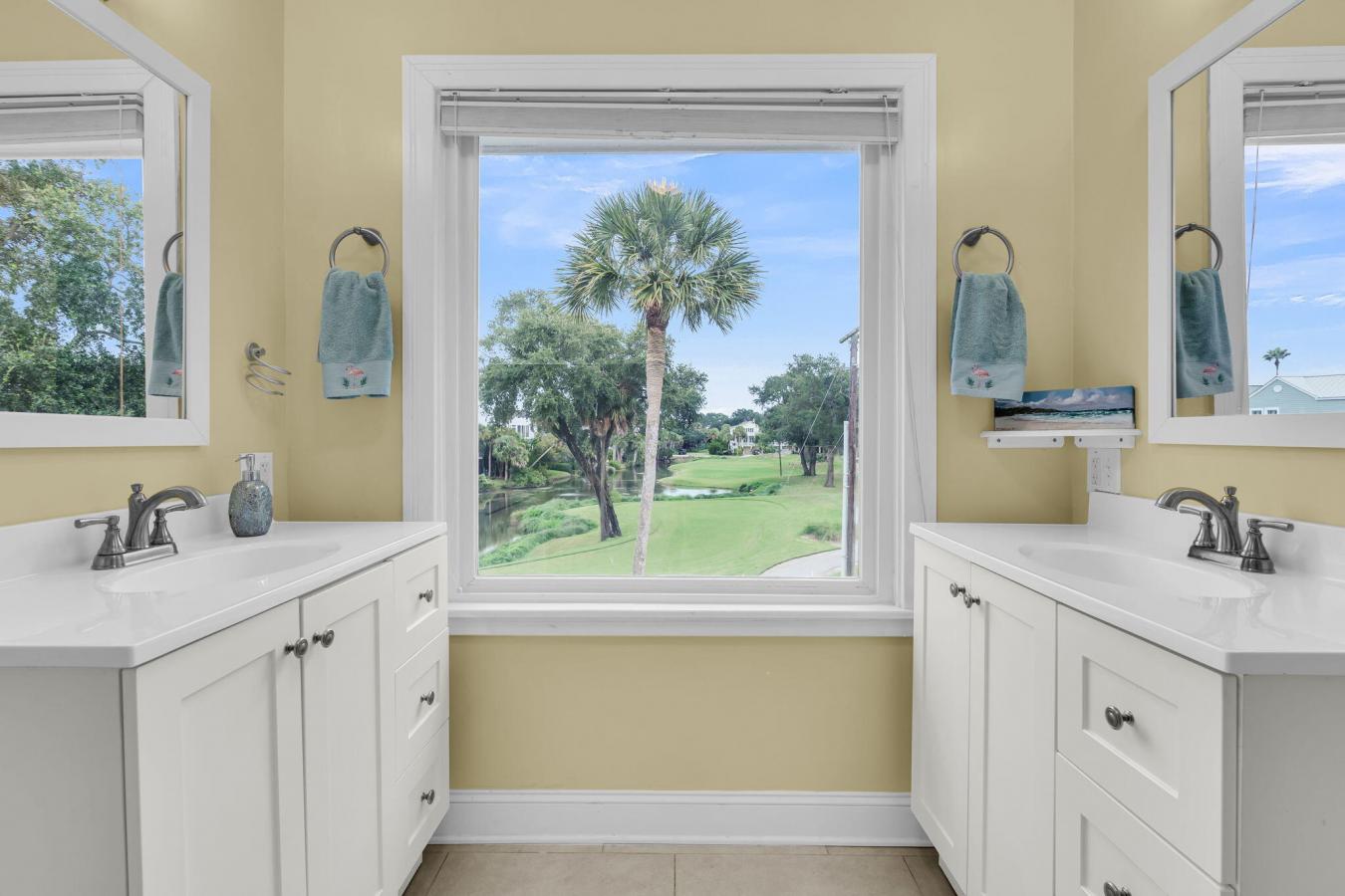 Isle of Palms, Charleston, 29451, United States, 4 Bedrooms Bedrooms, ,3 BathroomsBathrooms,Residential,For Sale,1984648
