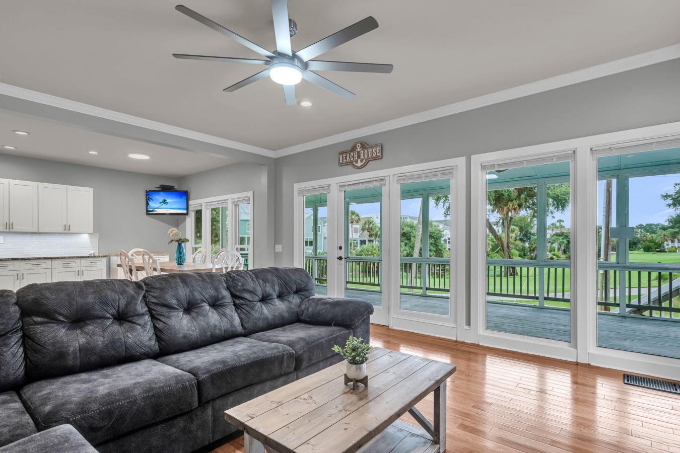 Isle of Palms, Charleston, 29451, United States, 4 Bedrooms Bedrooms, ,3 BathroomsBathrooms,Residential,For Sale,1984648