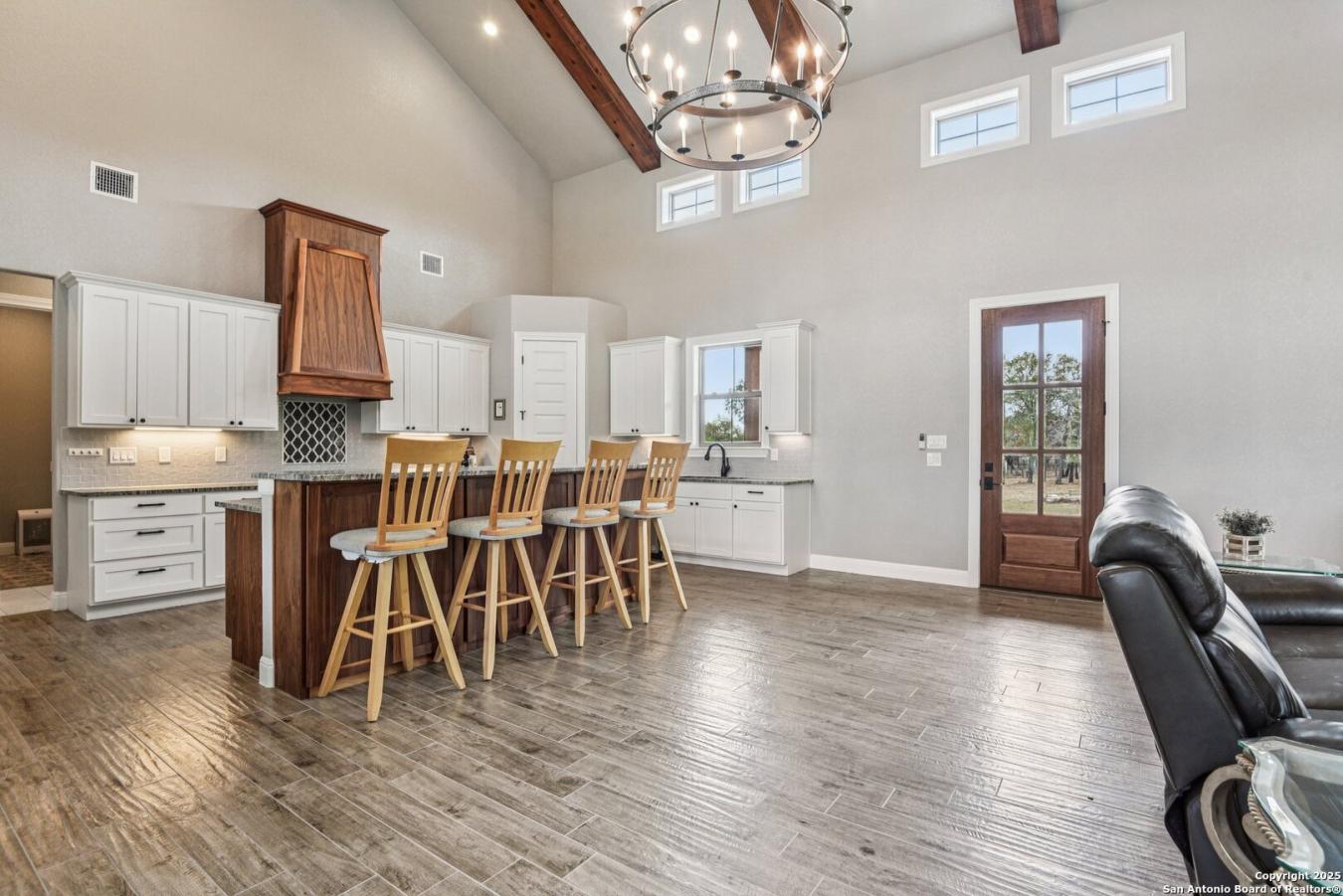 Adkins, Wilson, 78101, United States, 4 Bedrooms Bedrooms, ,3 BathroomsBathrooms,Residential,For Sale,1984647