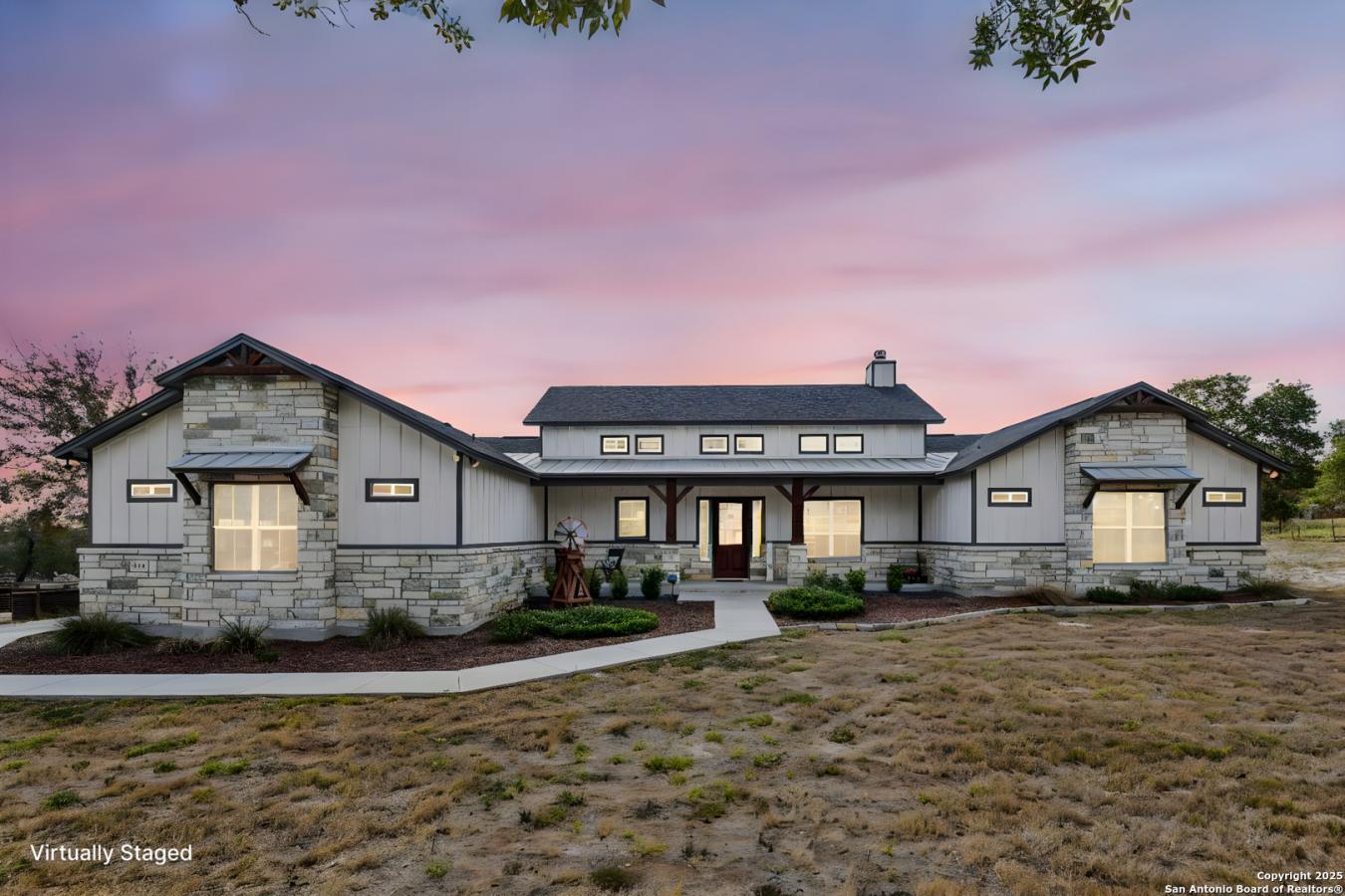 Adkins, Wilson, 78101, United States, 4 Bedrooms Bedrooms, ,3 BathroomsBathrooms,Residential,For Sale,1984647