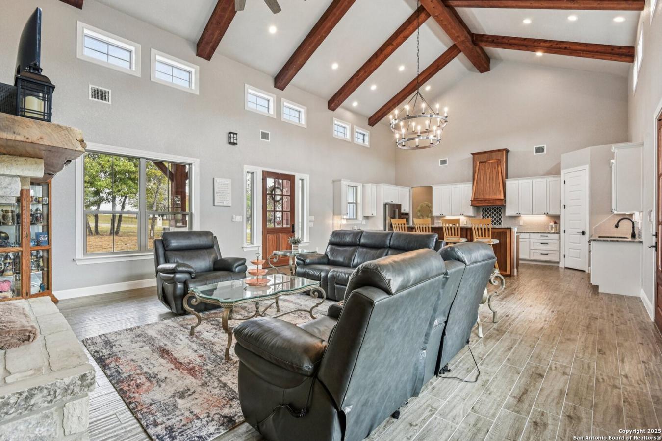 Adkins, Wilson, 78101, United States, 4 Bedrooms Bedrooms, ,3 BathroomsBathrooms,Residential,For Sale,1984647