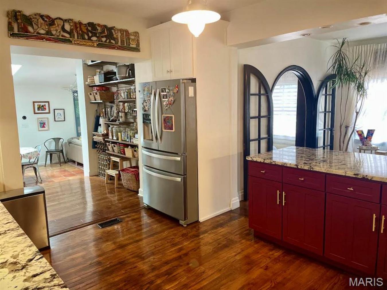 Richmond Heights, St. Louis, 63117, United States, 2 Bedrooms Bedrooms, ,2 BathroomsBathrooms,Residential,For Sale,1984645