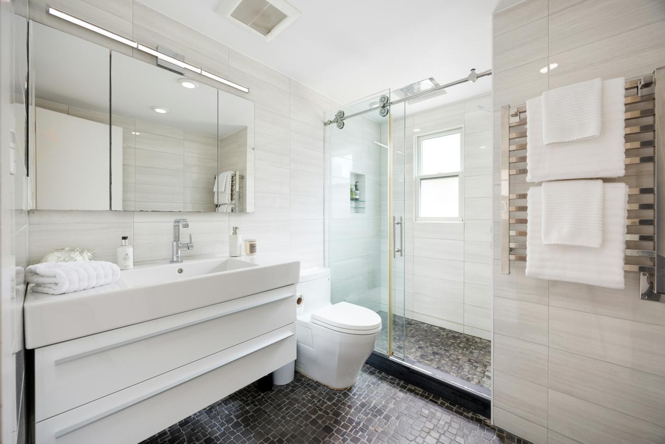 Carroll Gardens, New York, 11231, United States, 6 Bedrooms Bedrooms, ,4 BathroomsBathrooms,Residential,For Sale,1973627