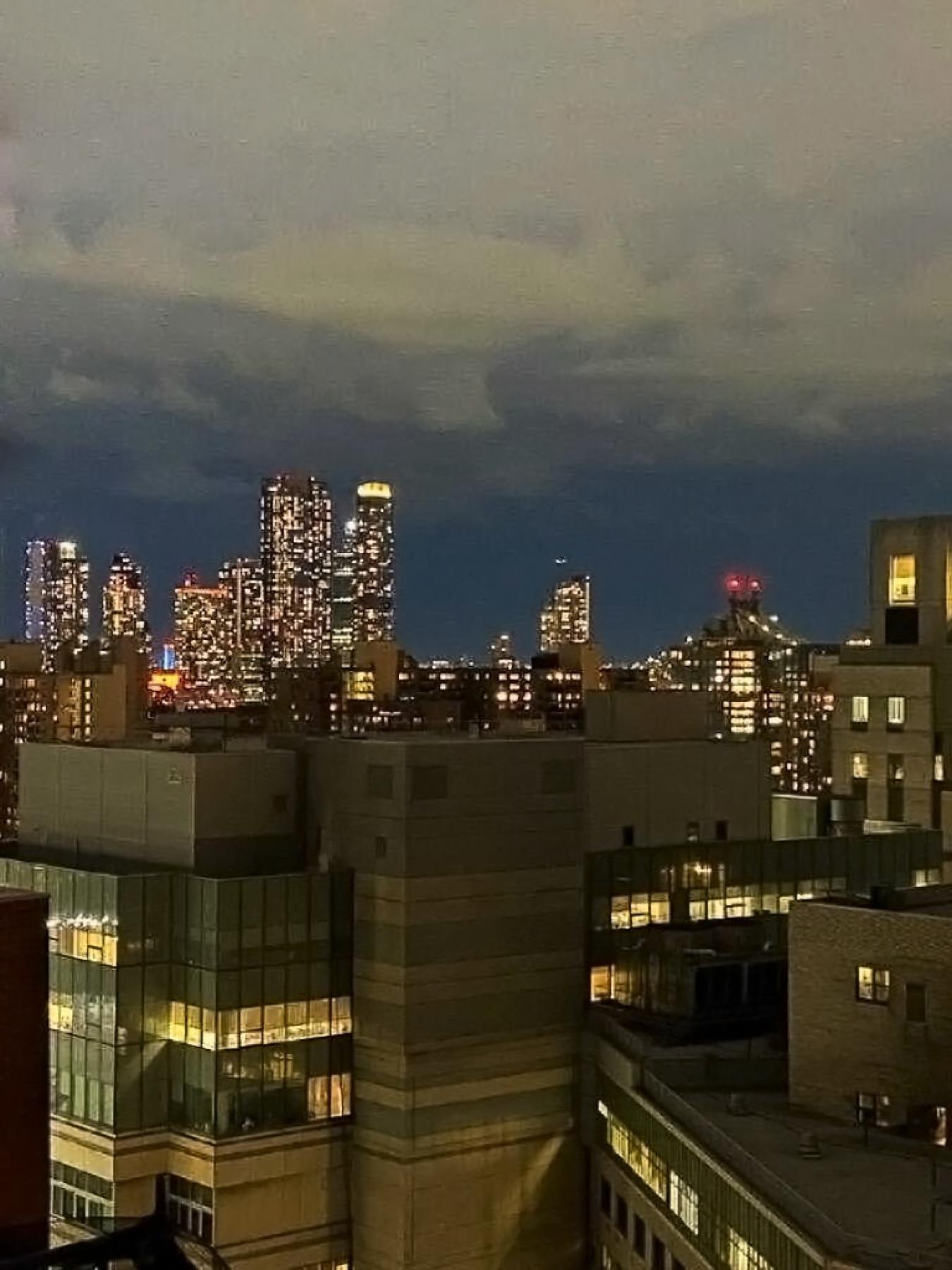 New York, New York, 10021, United States, 2 Bedrooms Bedrooms, ,2 BathroomsBathrooms,Residential,For Sale,1984642