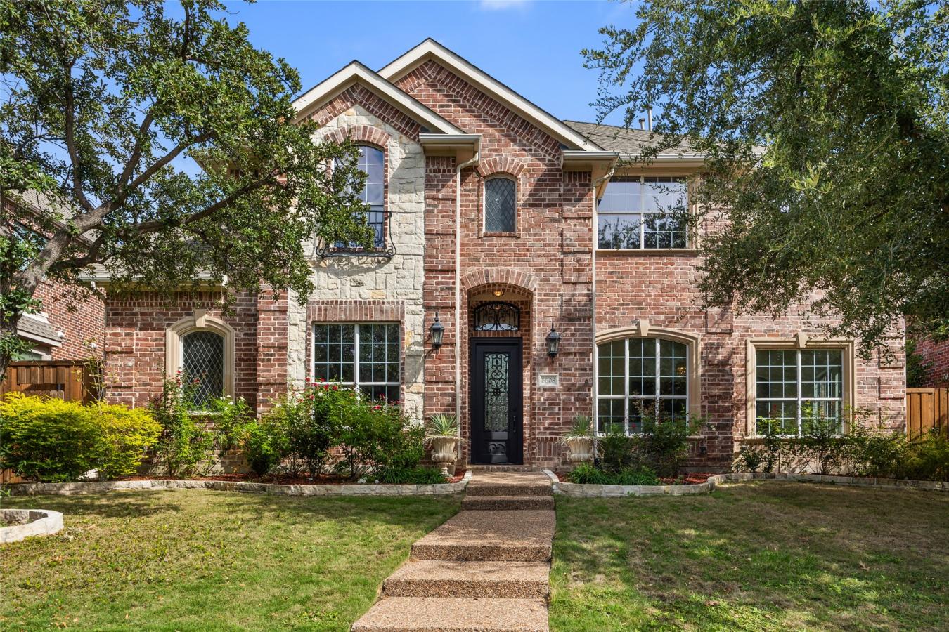 Plano, Denton, 75024, United States, 5 Bedrooms Bedrooms, ,3 BathroomsBathrooms,Residential,For Sale,1984638