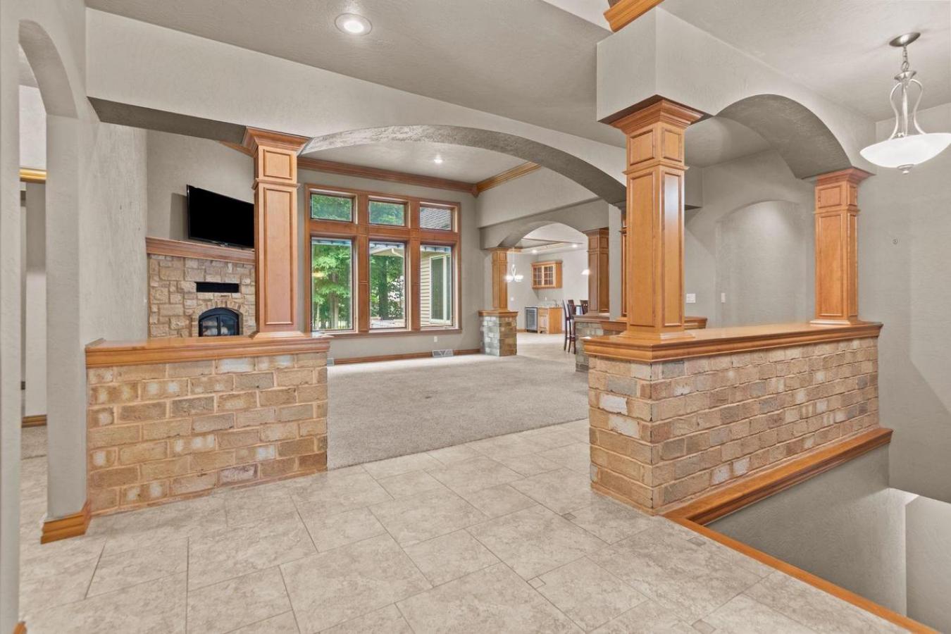 GREEN BAY, BROWN, 54302, United States, ,Residential,For Sale,1985814