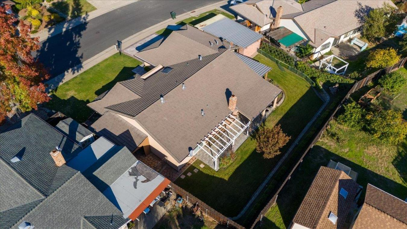 Roseville, Placer, 95661, United States, 4 Bedrooms Bedrooms, ,1 BathroomBathrooms,Residential,For Sale,1984635